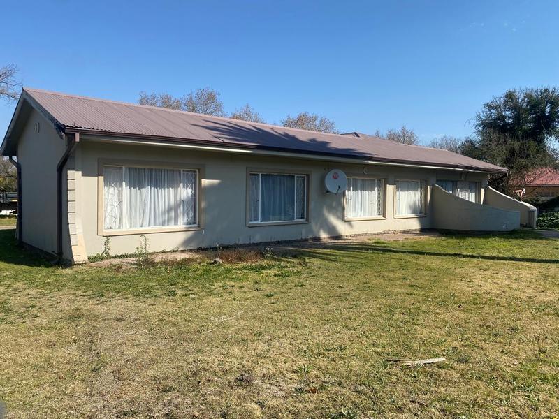 9 Bedroom Property for Sale in Top Town Eastern Cape